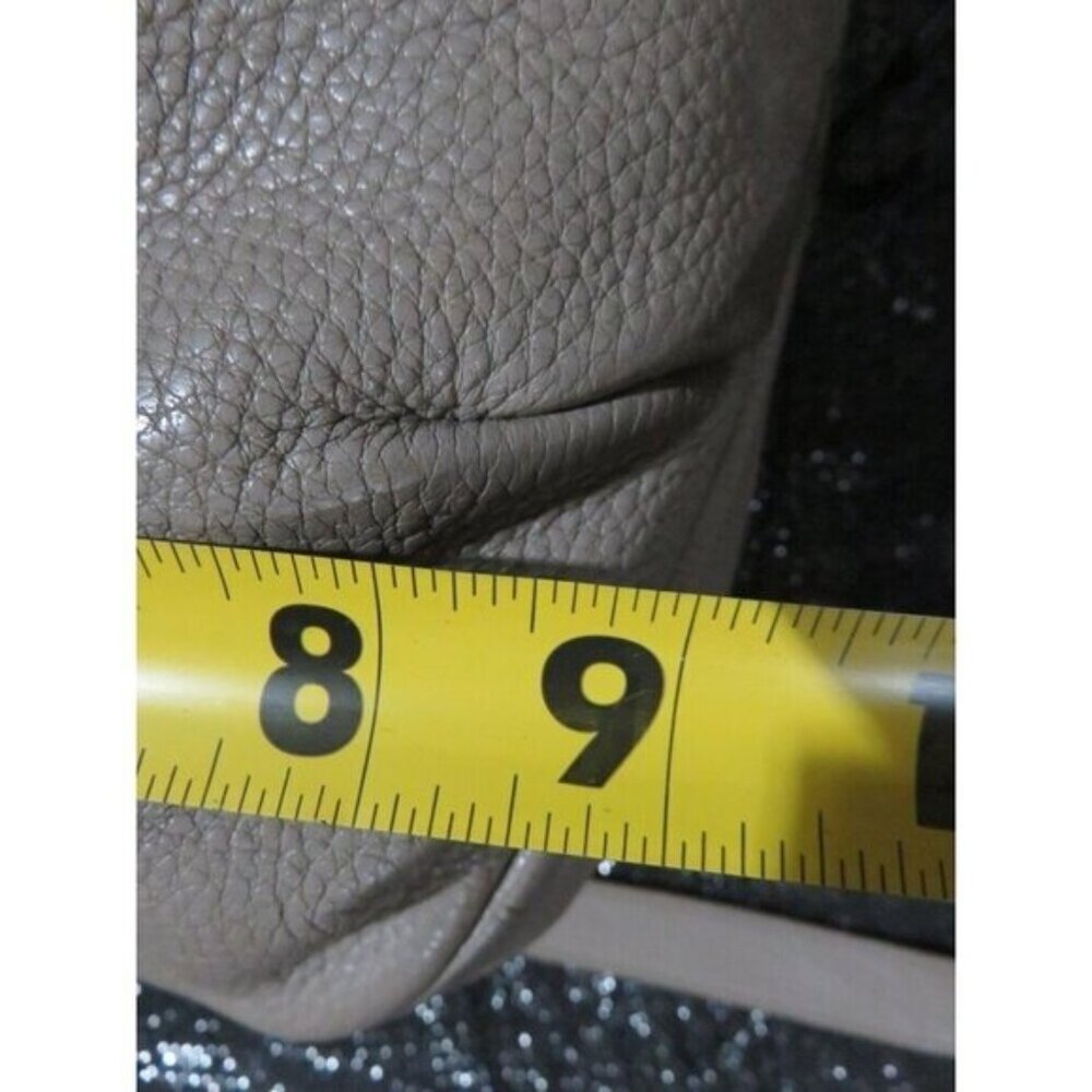 Marc Jacobs Natasha Cream Italian Leather Flap Crossbody - Picture 10 of 11
